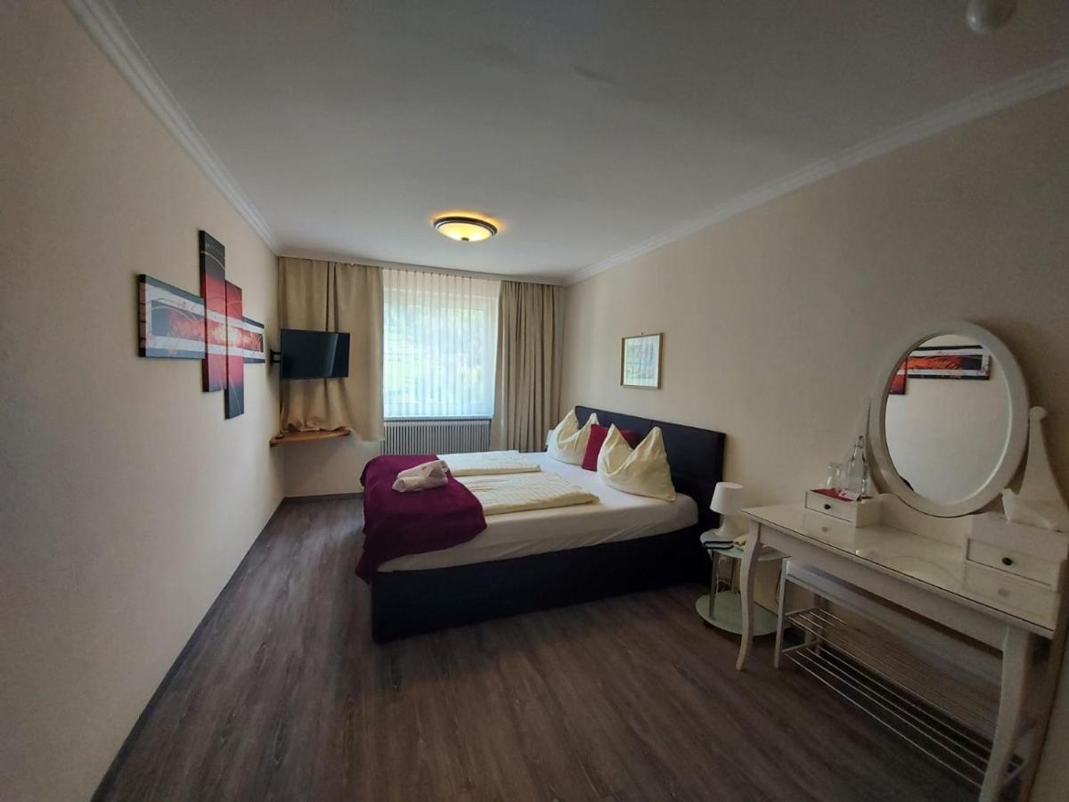 Hotel Kirchenwirt บาด ไคลน์เคิร์ชไฮม์ ภายนอก รูปภาพ